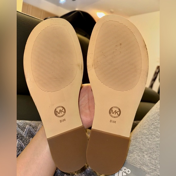 Michael Kors Sandals - Picture 3 of 3